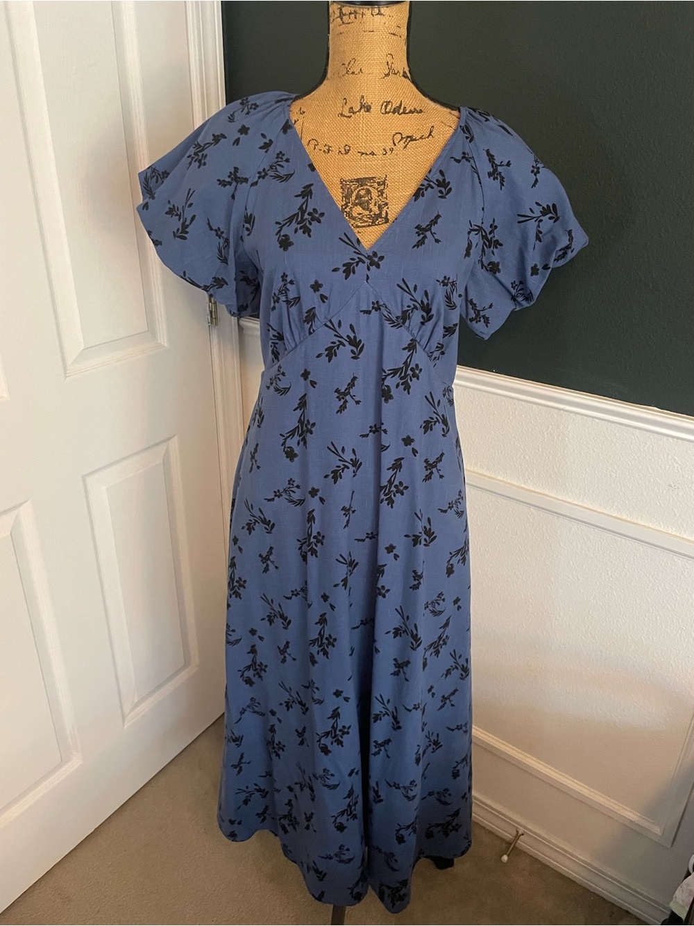 Universal Thread Periwinkle Blue Maxi Dress with Black Floral Print